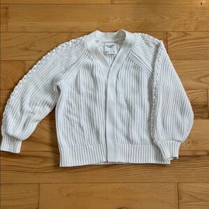 Abercrombie & Fitch Ivory Knit Sweater